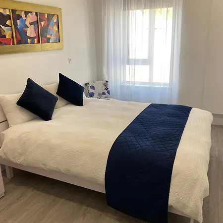 Gate Hotel