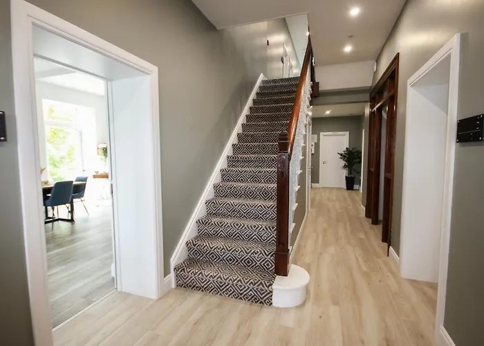 Gate * Carrick (Donegal)